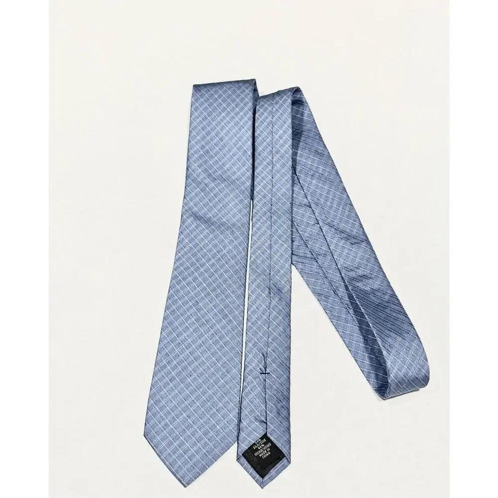 Calvin Klein Men's Blue Windowpane Pattern Silk Tie Classic 57